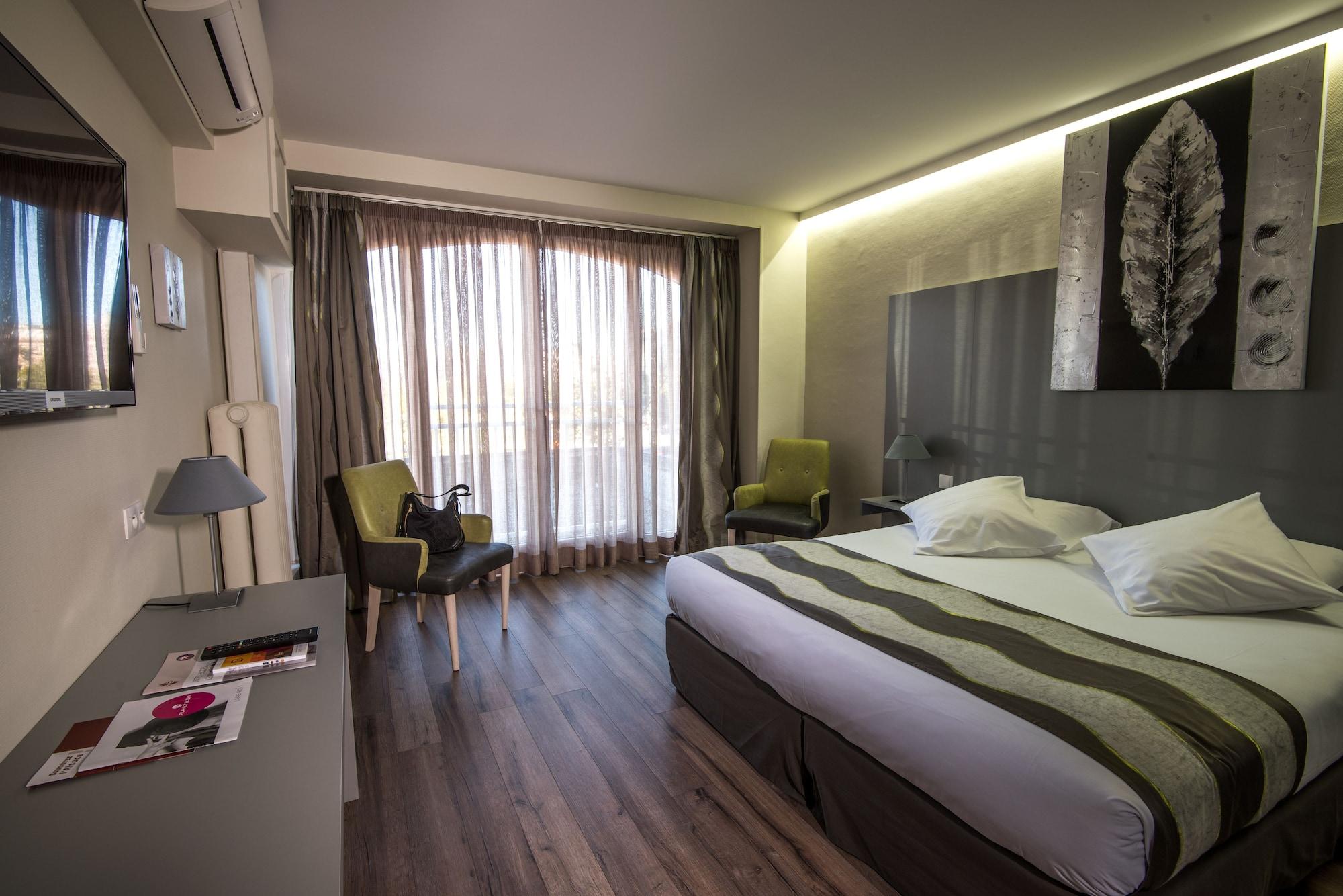 Hotel Le Bristol Strasbourg Gare Exterior photo