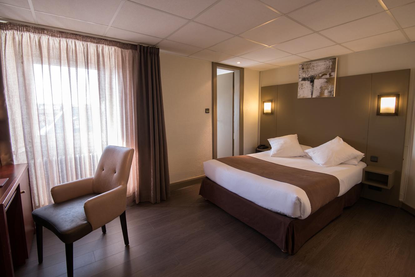 Hotel Le Bristol Strasbourg Gare Exterior photo